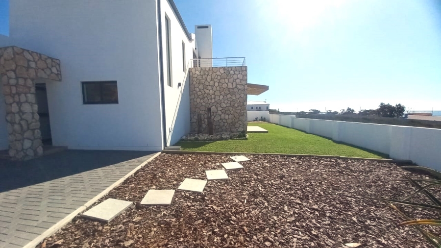 3 Bedroom Property for Sale in Steenbergs Cove Western Cape